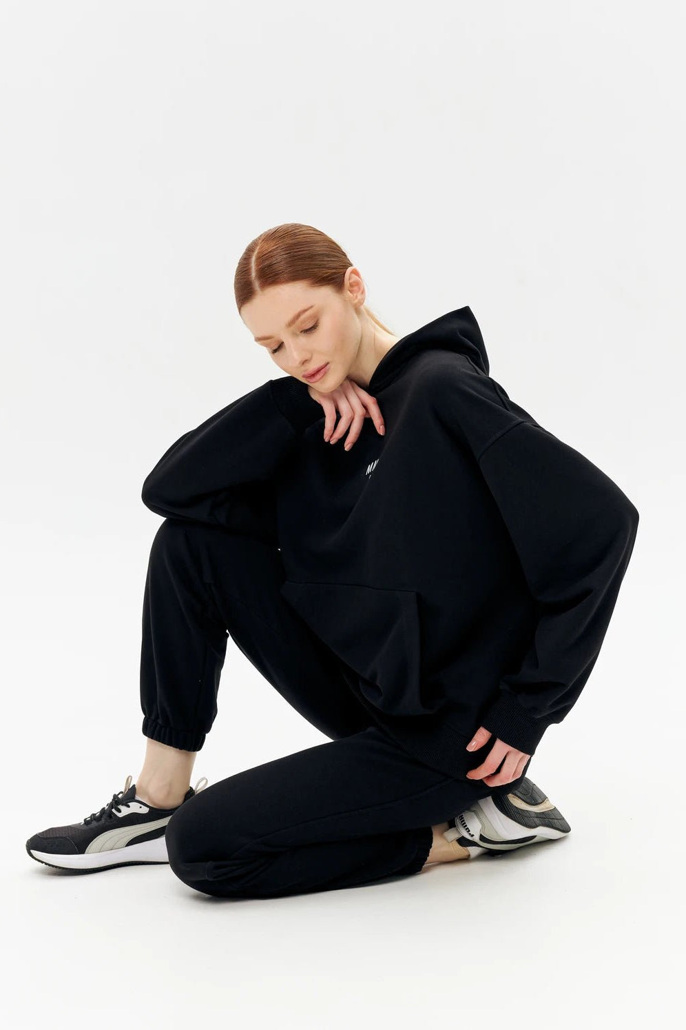 WOMEN’S JOGGER SWEATPANTS BLACK | MMSW