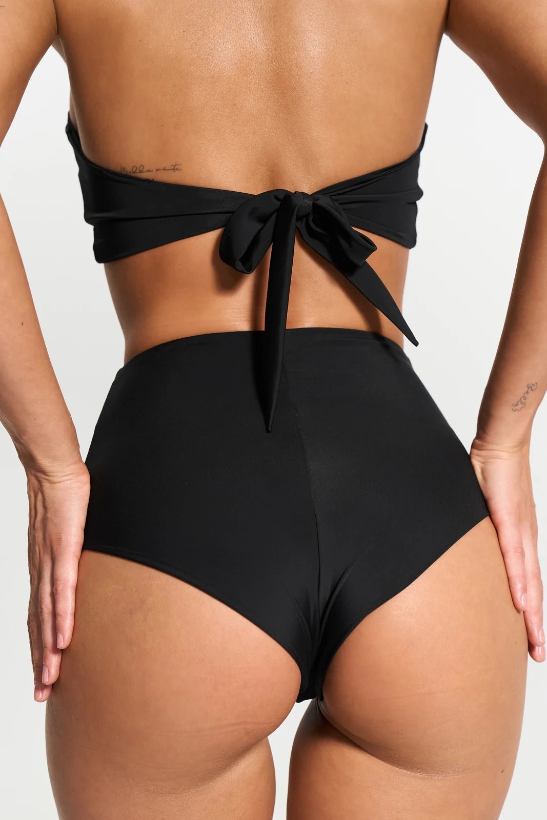 BIKINI SET HALTER TOP HIGH WAIST BLACK | MMSW