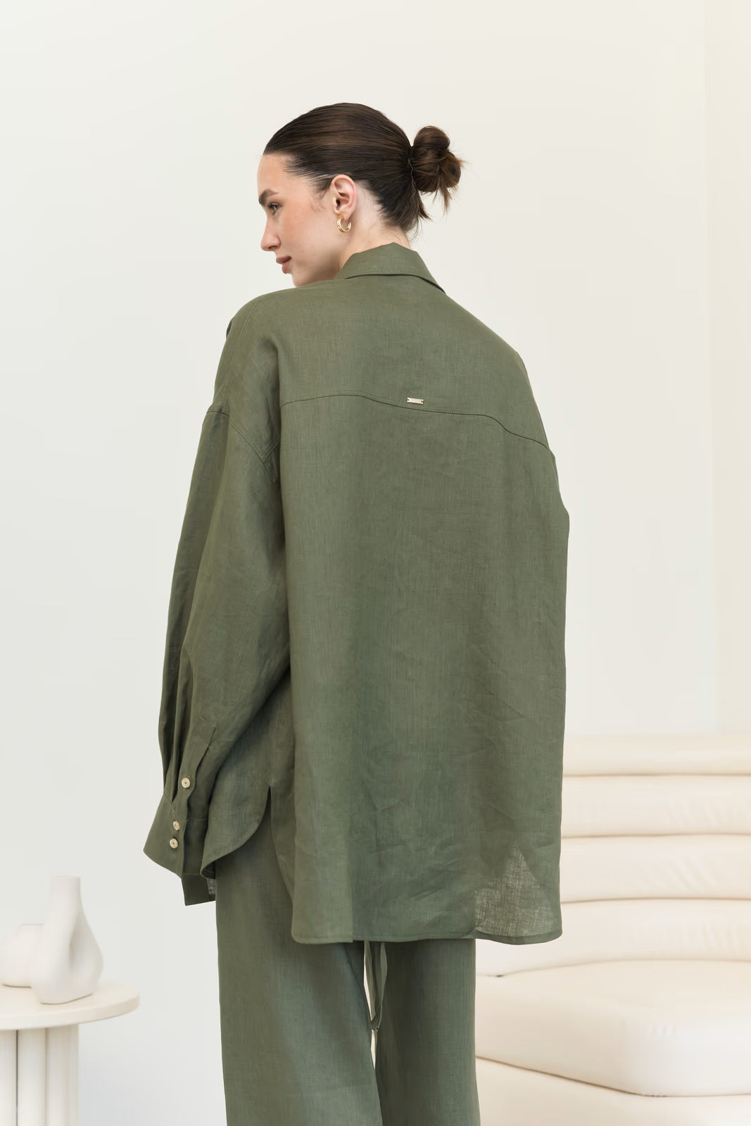 Loose - fitting linen shirt SS Khaki | MMSW