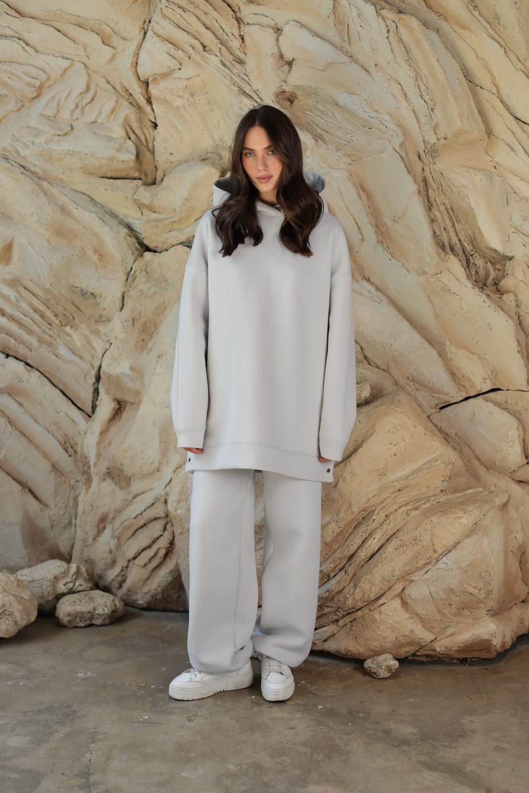 WOMEN’S FLEECE SET WITH LONG HOODIE AND STRAIGHT PANTS LIGHT GREY | MMSW