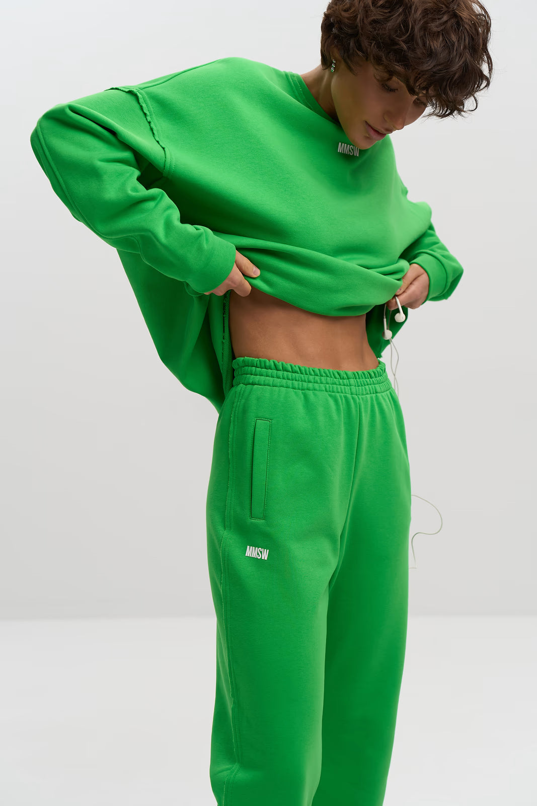 WOMEN’S JOGGER SWEATPANTS WITH RAW EDGE GREEN | MMSW