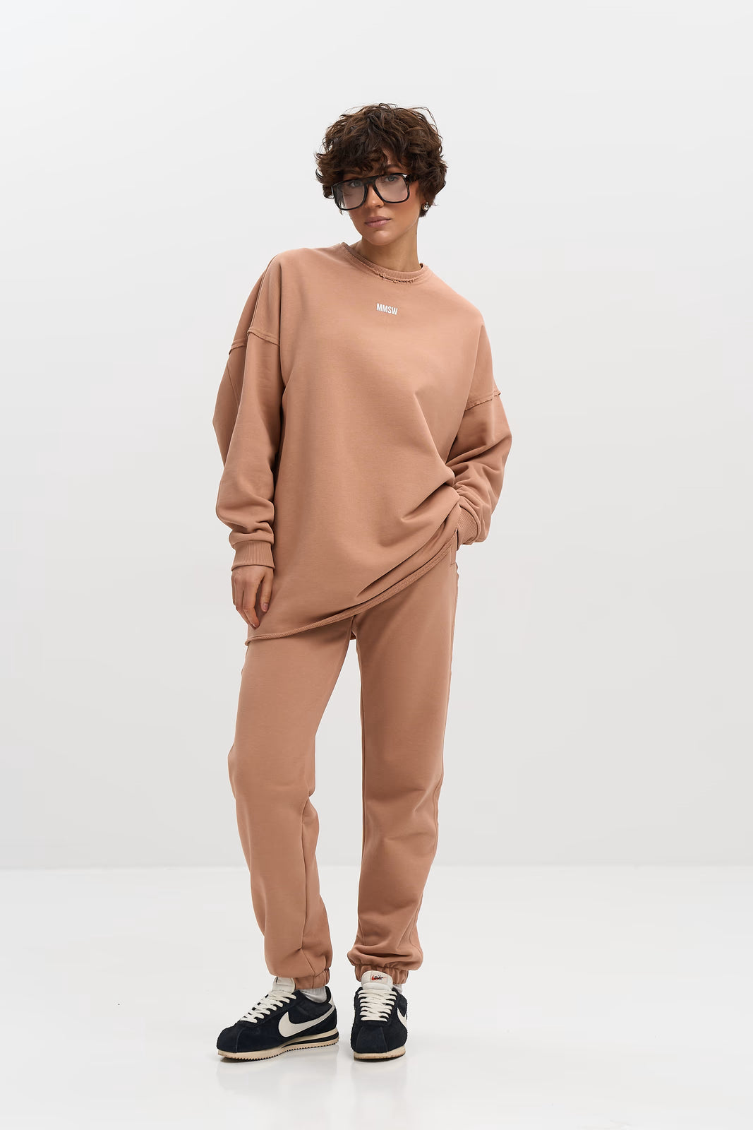 WOMEN’S JOGGER SWEATPANTS WITH RAW EDGE MACCHIATO | MMSW