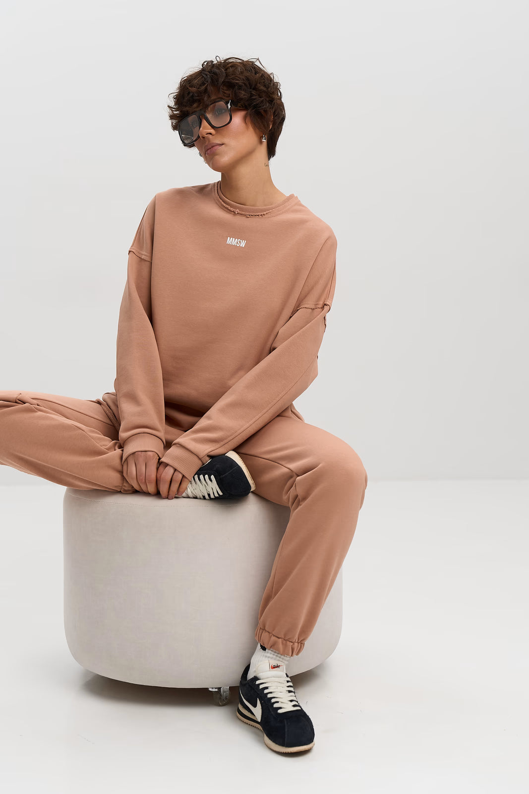 WOMEN’S JOGGER SWEATPANTS WITH RAW EDGE MACCHIATO | MMSW
