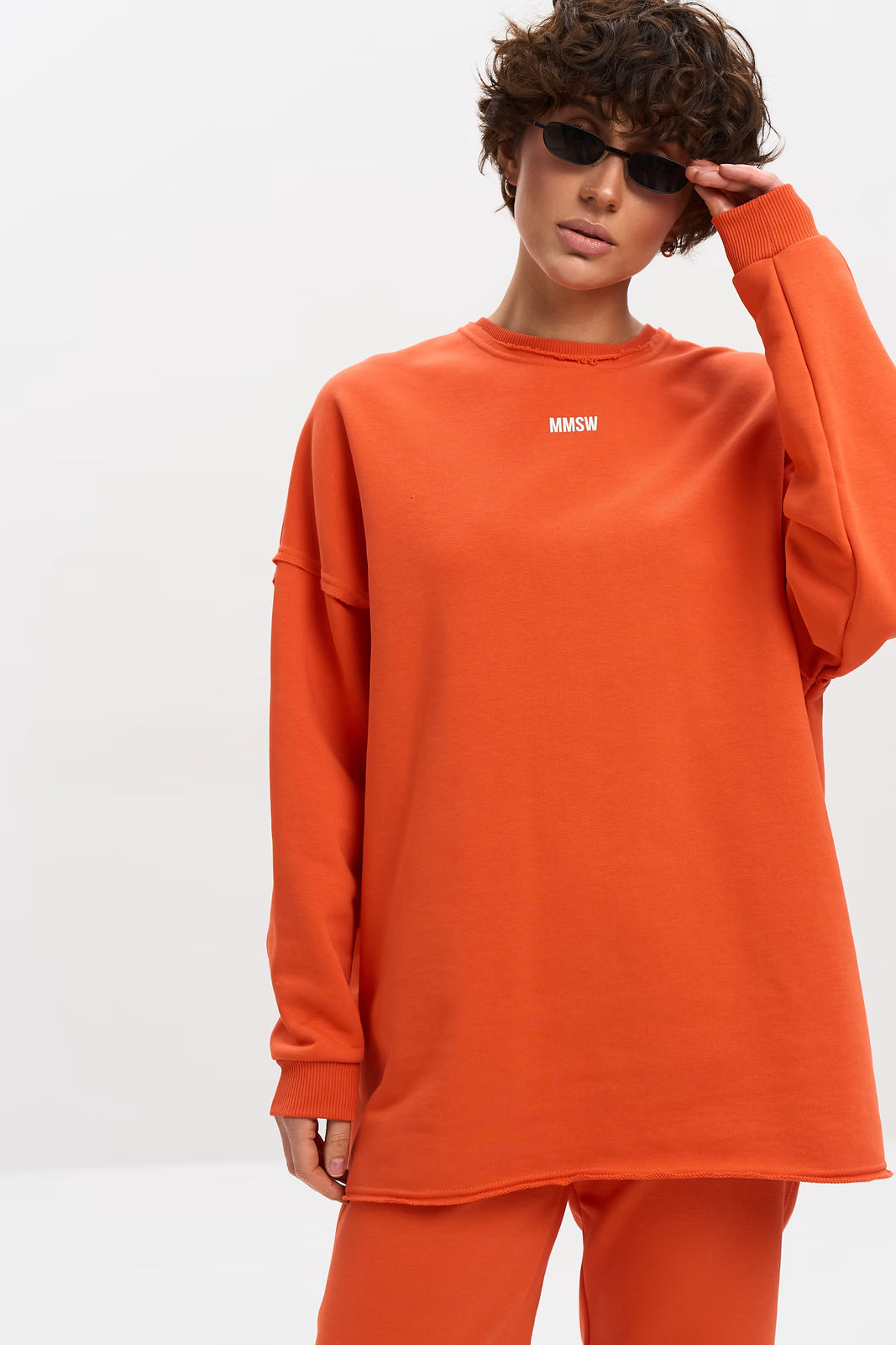 WOMEN’S SWEATSHIRT WITH RAW EDGES ORANGE | MMSW
