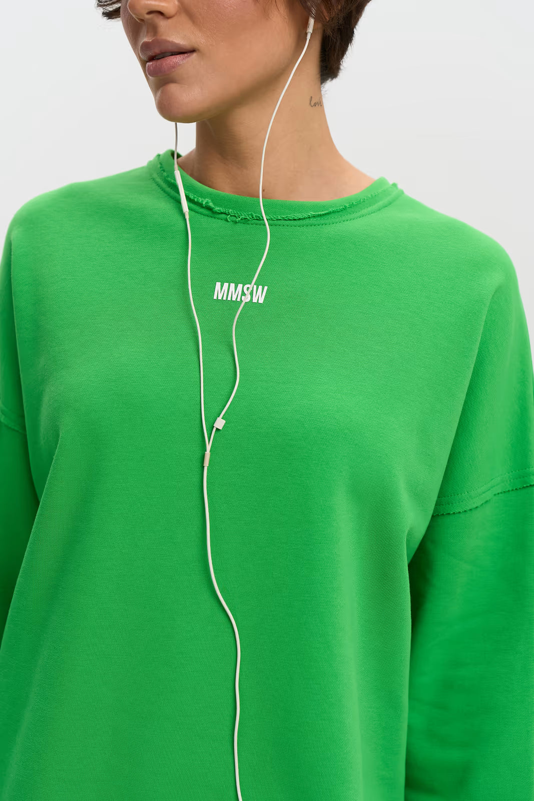 WOMEN’S SWEATSHIRT WITH RAW EDGES GREEN | MMSW
