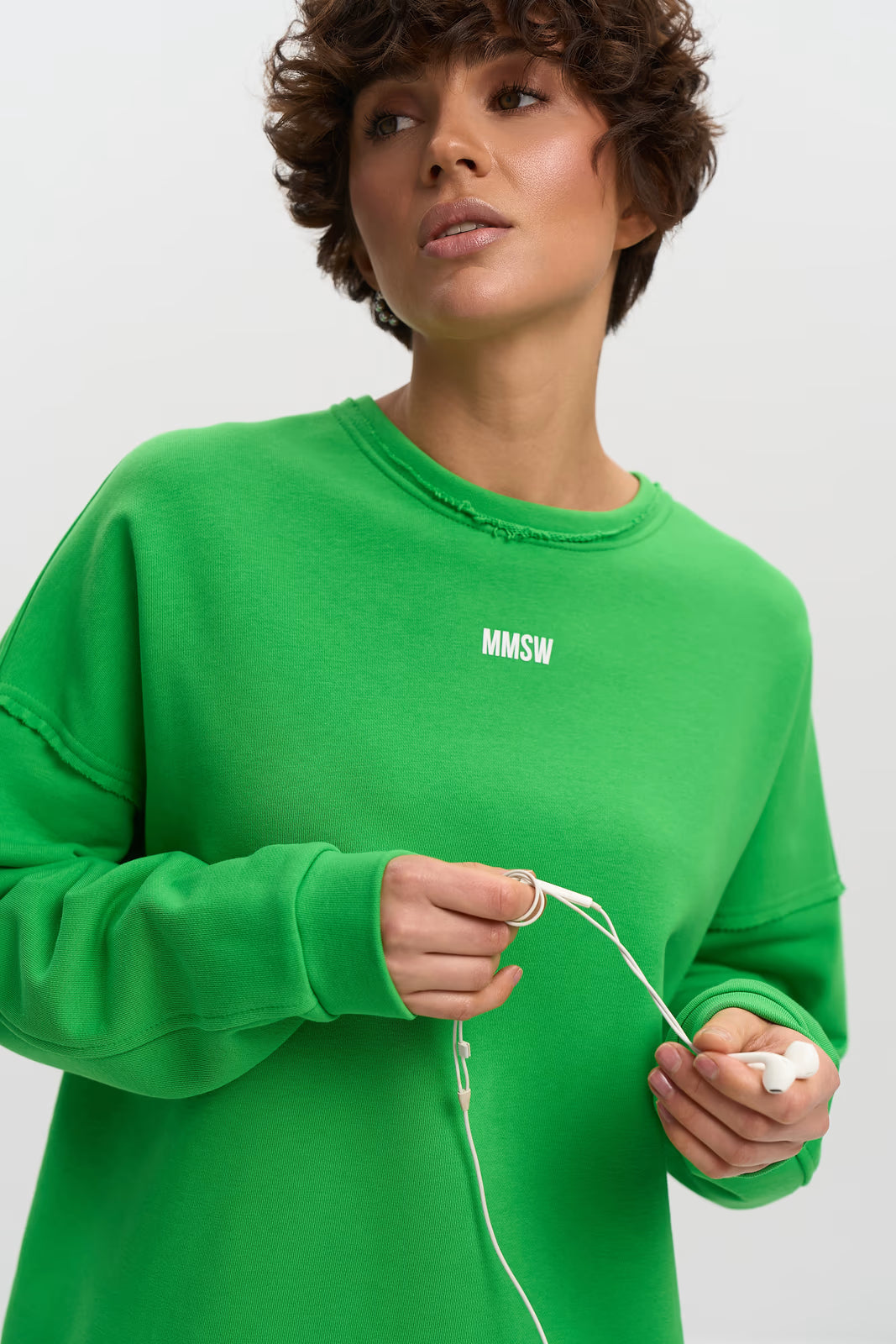 WOMEN’S SWEATSHIRT WITH RAW EDGES GREEN | MMSW