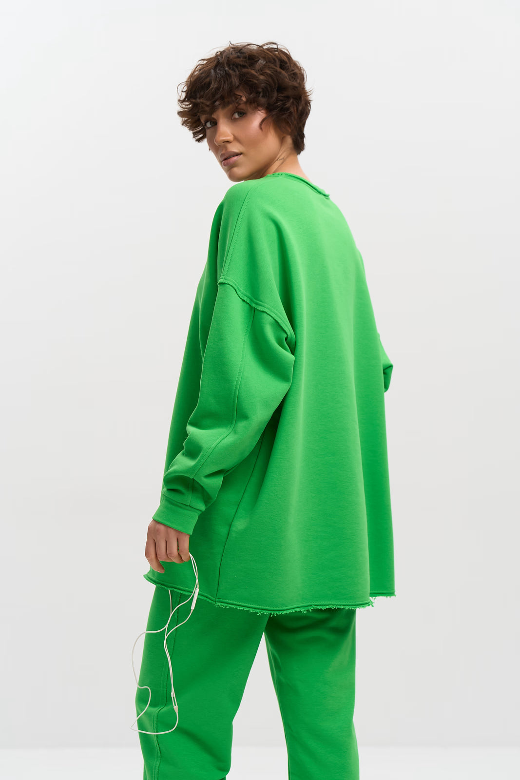WOMEN’S SWEATSHIRT WITH RAW EDGES GREEN | MMSW