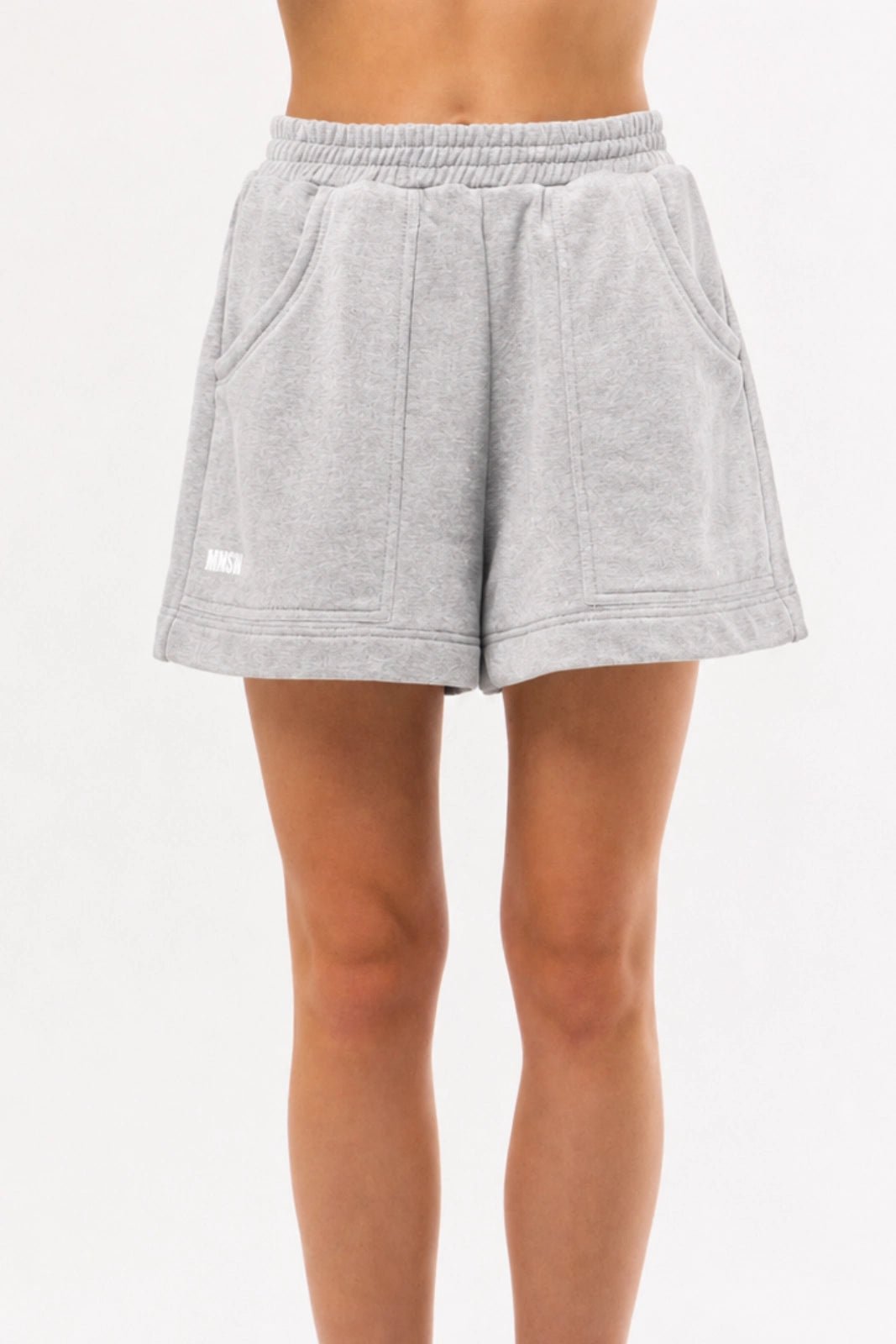 WOMEN’S CARGO SWEATSHORTS GREY MELANGE | MMSW