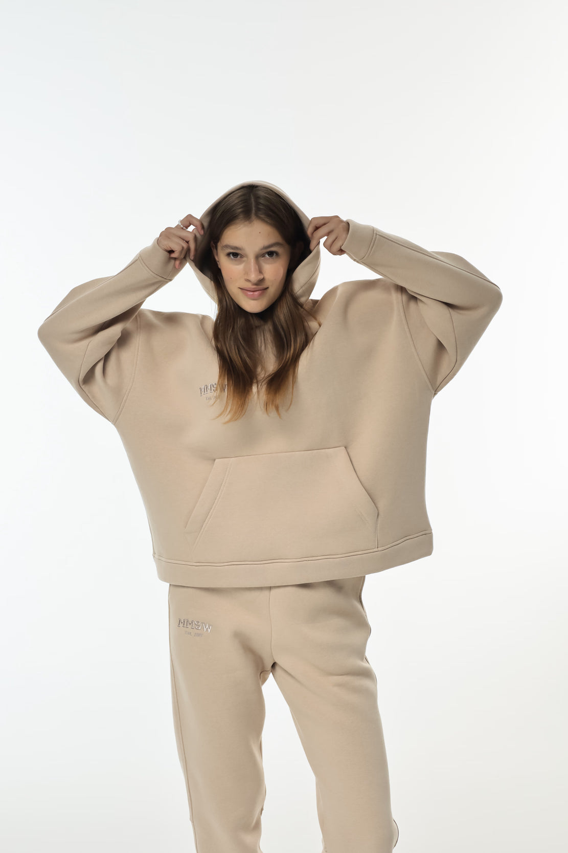 WOMEN’S FLEECE CLEAN HEM SWEATSUITS BEIGE | MMSW