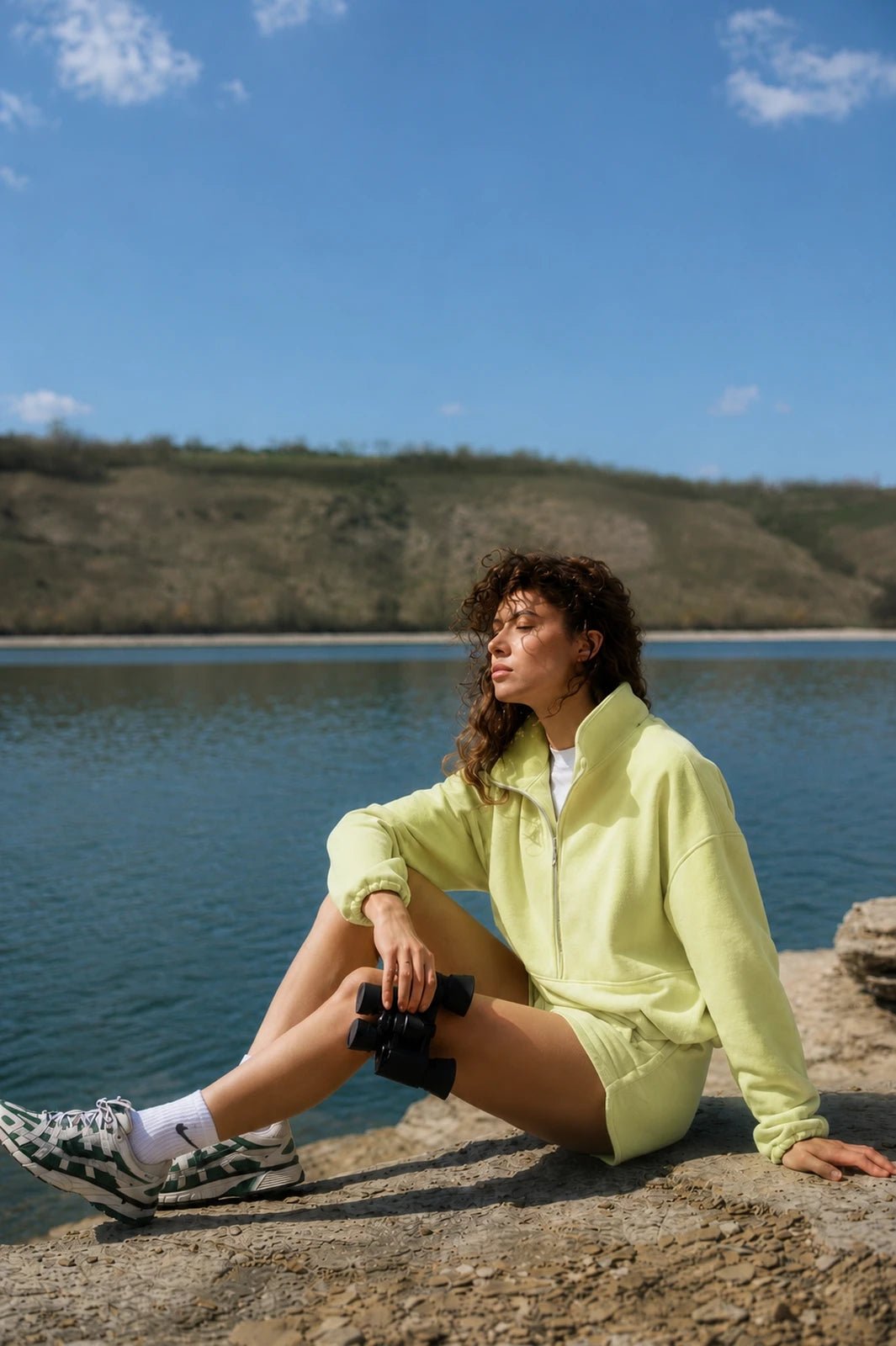 WOMEN’S HALF ZIP SWEATSHIRT LIGHT LIME | MMSW