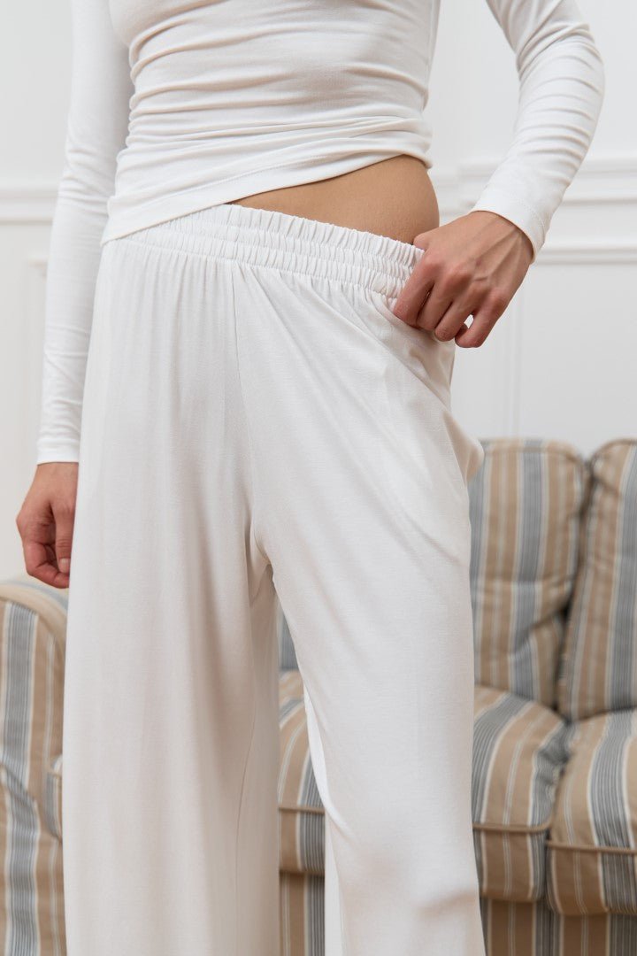 WOMEN’S LONGSLEEVE AND STRAIGHT PANTS SET WHITE | MMSW
