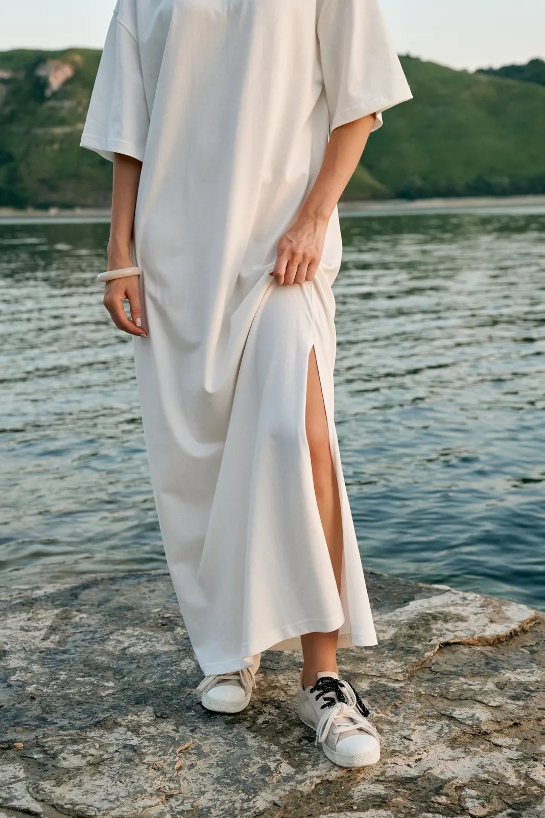 WOMEN’S MAXI DRESS WITH SIDE SLITS MILK | MMSW