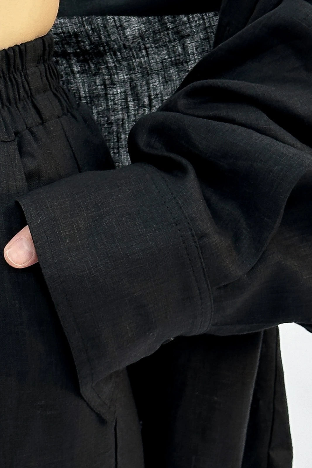 WOMEN’S OVERSIZE LINEN SHIRT BLACK | MMSW