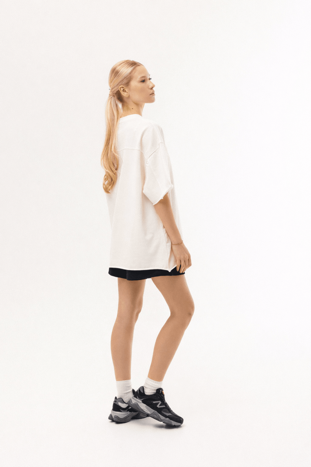 WOMEN’S OVERSIZE T - SHIRT BACK SEAM MILK | MMSW