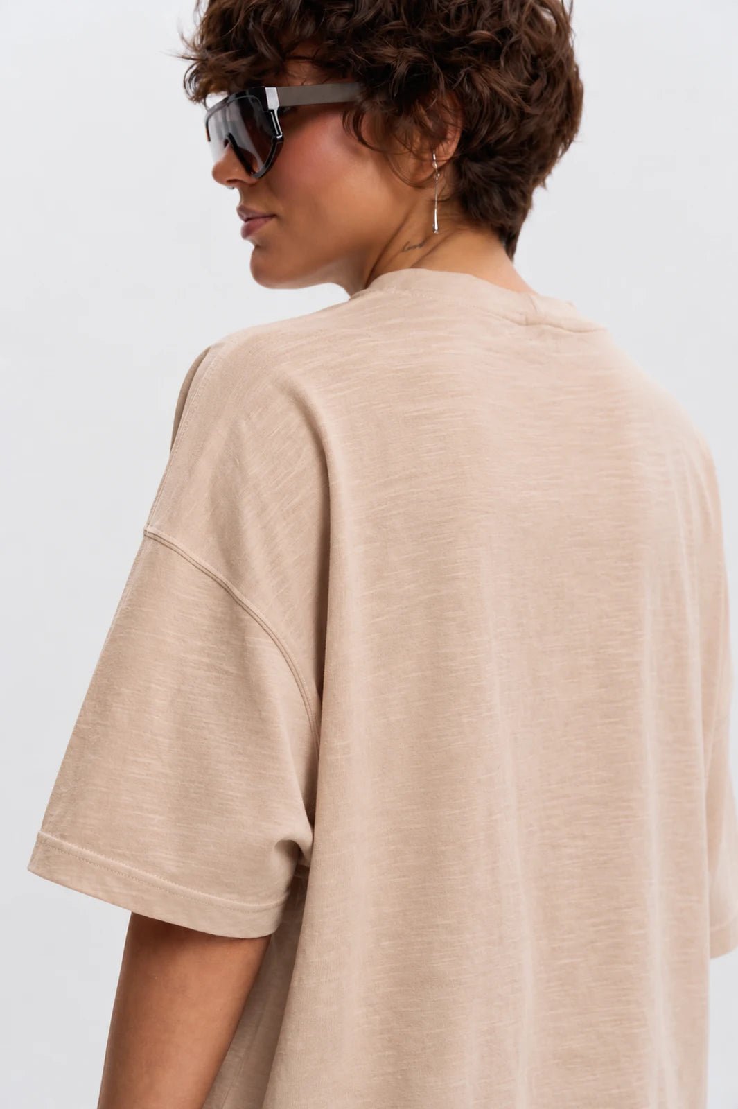 WOMEN’S OVERSIZE T-SHIRT LIGHT BEIGE MELANGE | MMSW