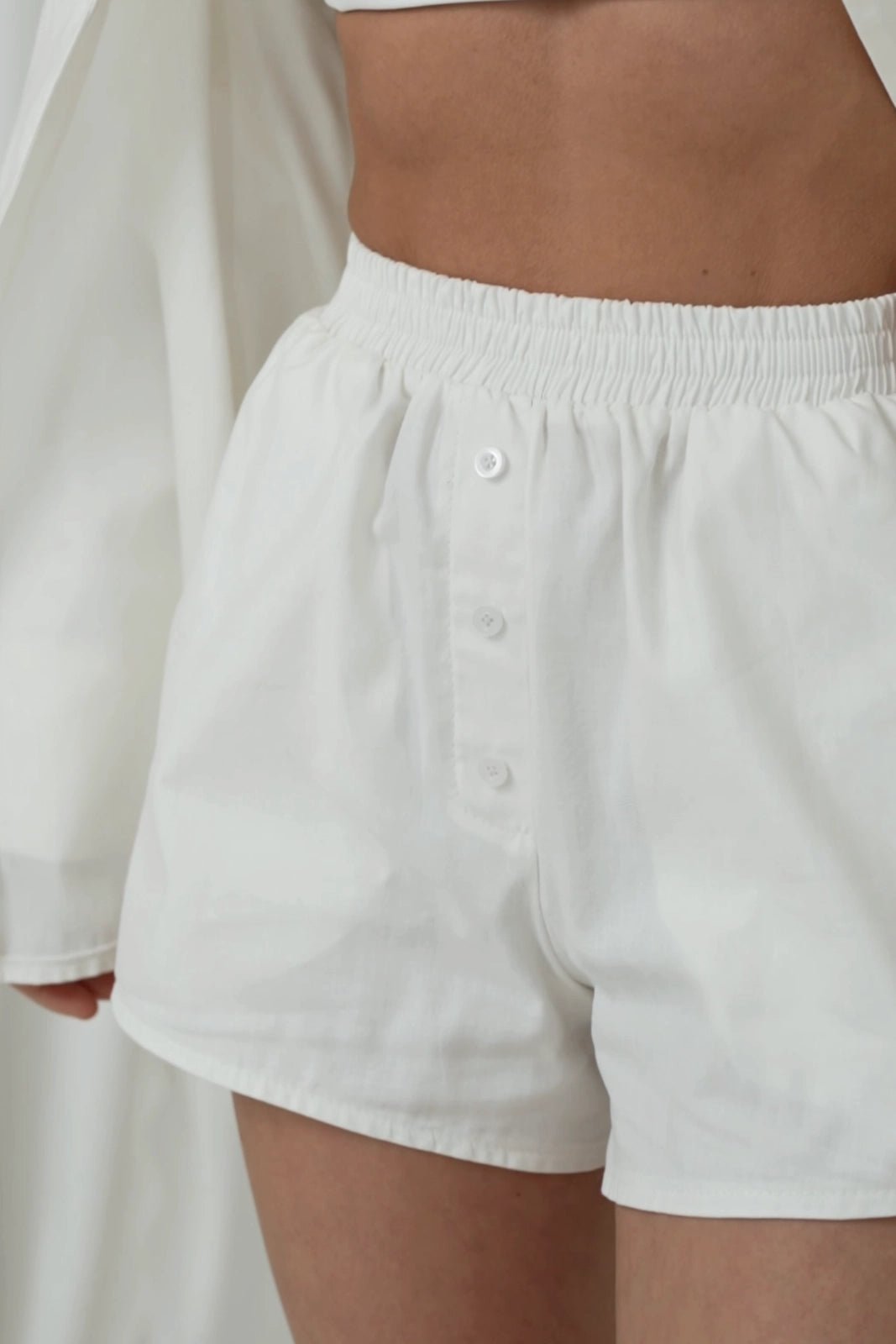 WOMEN’S SATIN LOUNGE SHORTS MILK | MMSW