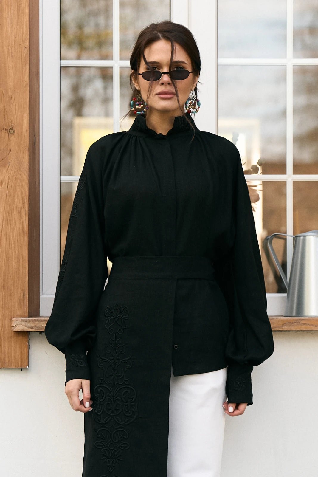 WOMEN’S VYSHYVANKA SHIRT BLACK | MMSW