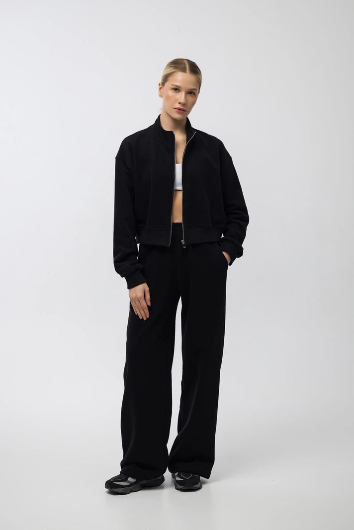 WOMEN’S ZIP SWEATSHIRT BLACK | MMSW