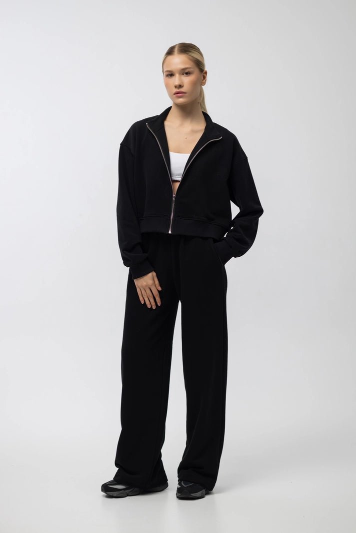 WOMEN’S ZIP SWEATSHIRT BLACK | MMSW