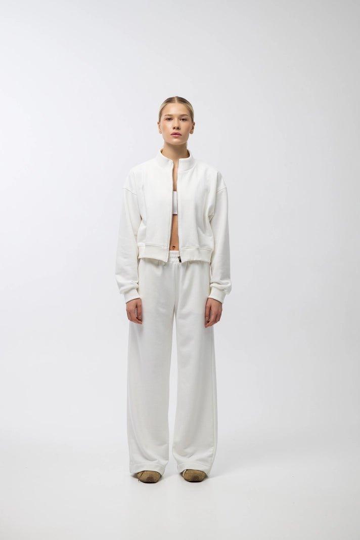 WOMEN’S ZIP SWEATSHIRT MILK | MMSW